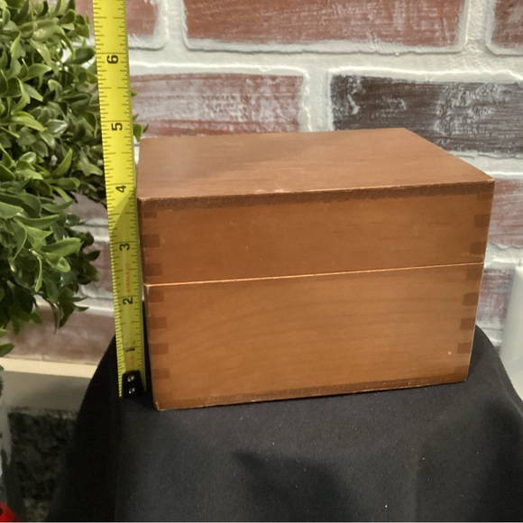 Vintage Solid Wood Index Card Box from Products Service Industries - Napa Valley - Picture 12 of 14